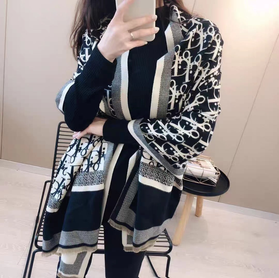 Women's Winter Fashionable Korean Thick Warm High-grade Scarfs