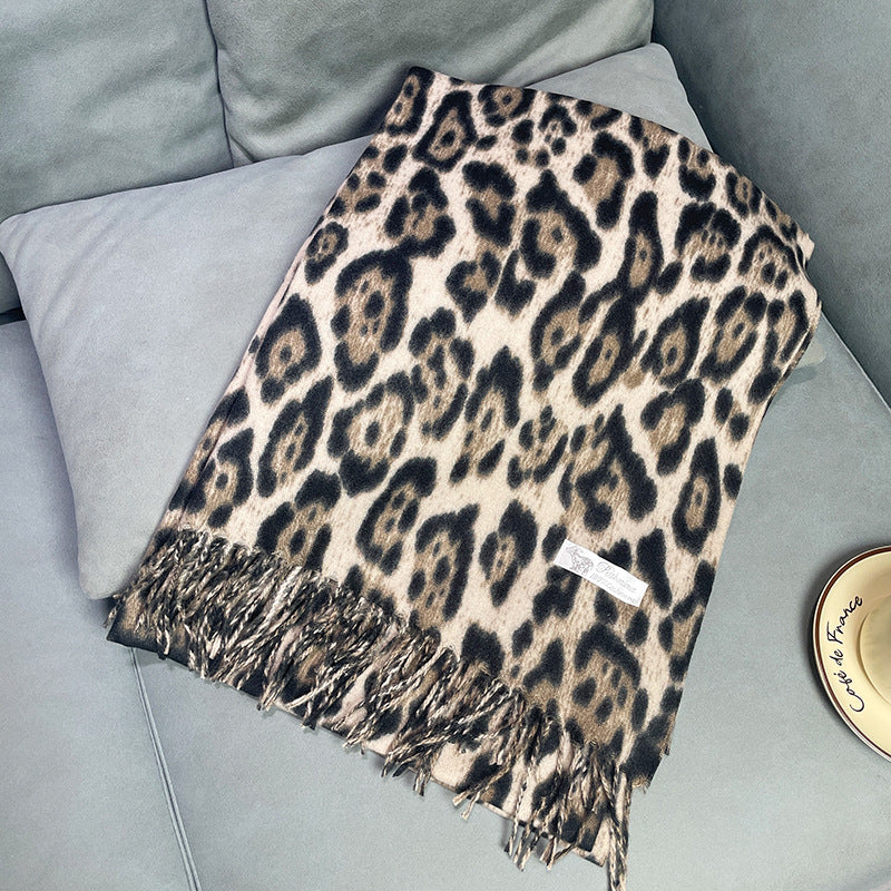 Women's Korean Style Leopard Print Winter High-grade Artificial Scarfs