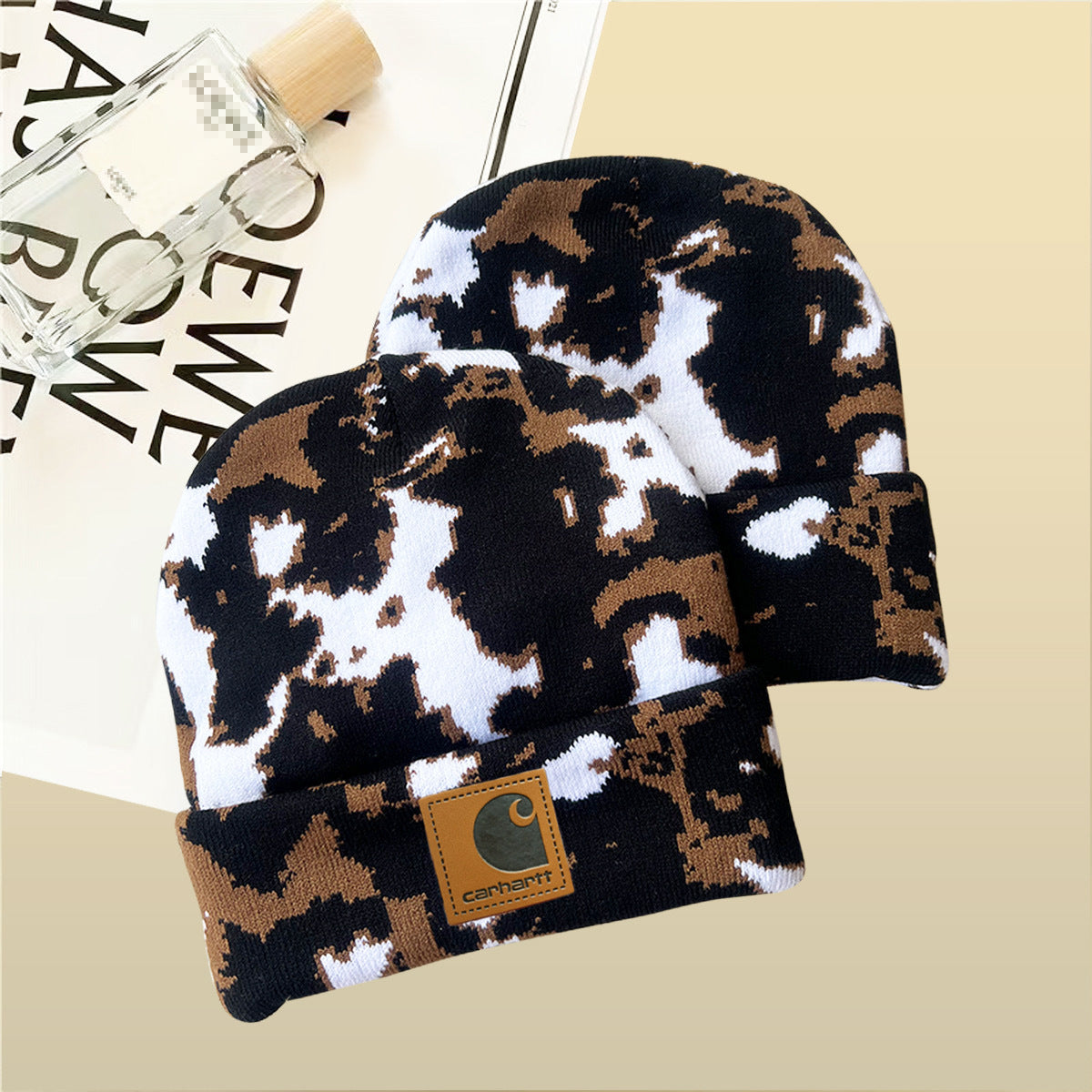 Women's Black White Retro Fashion Cows Pattern Knitted Wool Hats & Caps