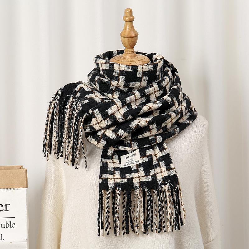 Women's Style Versatile Winter Simple Tassel Thickened Scarfs