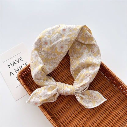 Women's Cotton Linen Small Square Towel Silk Artistic Fashionable Elegant Scarfs